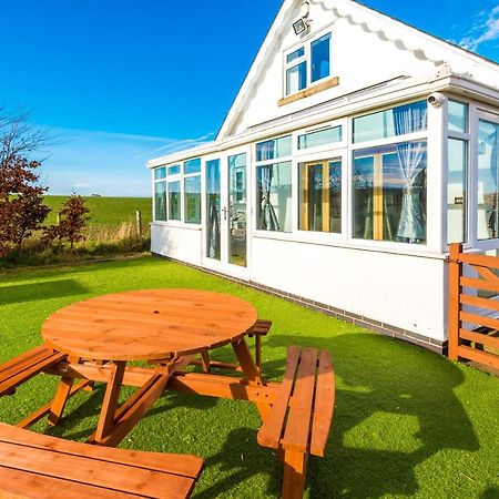 "Woodlands" By Greenstay Serviced Accommodation - Luxury 3 Bed Cottage In North Wales With Stunning Countryside Views & Parking - Close To Glan Clwyd Hospital - The Perfect Choice For Contractors, Business Travellers, Families And Groups Bodelwyddan Luaran gambar