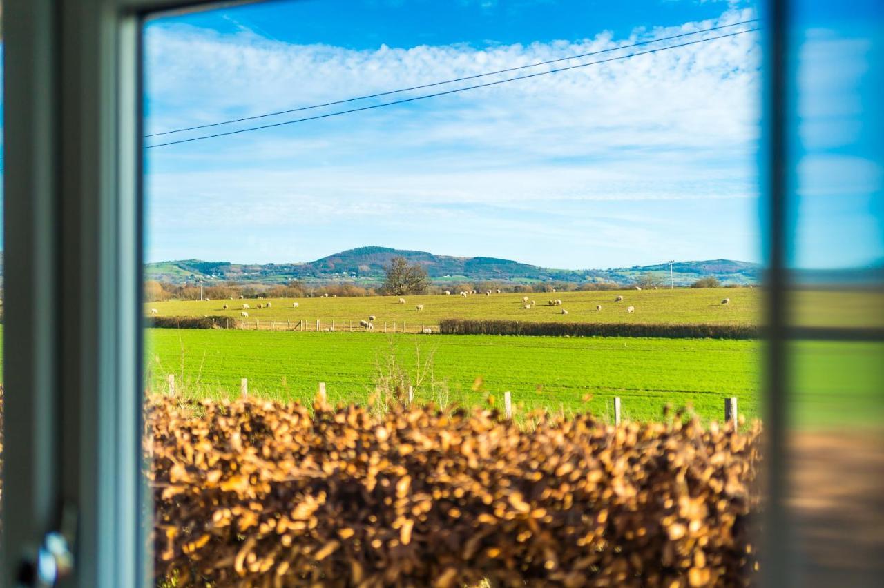 "Woodlands" By Greenstay Serviced Accommodation - Luxury 3 Bed Cottage In North Wales With Stunning Countryside Views & Parking - Close To Glan Clwyd Hospital - The Perfect Choice For Contractors, Business Travellers, Families And Groups Bodelwyddan Luaran gambar