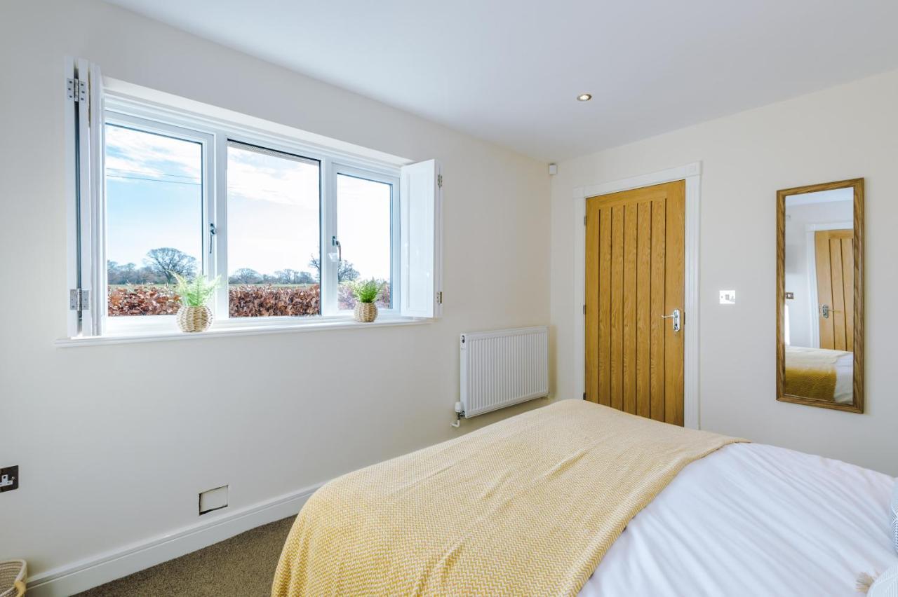 "Woodlands" By Greenstay Serviced Accommodation - Luxury 3 Bed Cottage In North Wales With Stunning Countryside Views & Parking - Close To Glan Clwyd Hospital - The Perfect Choice For Contractors, Business Travellers, Families And Groups Bodelwyddan Luaran gambar