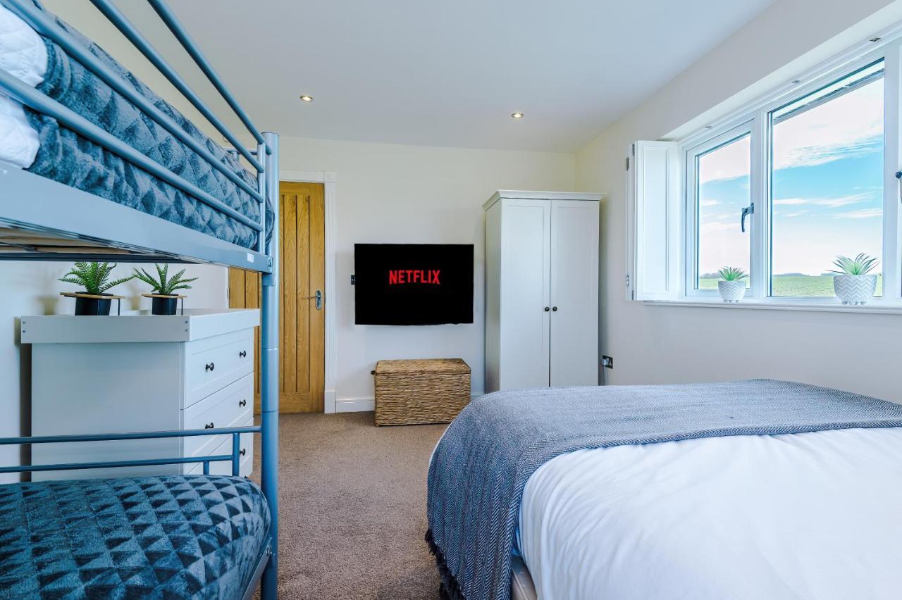 "Woodlands" By Greenstay Serviced Accommodation - Luxury 3 Bed Cottage In North Wales With Stunning Countryside Views & Parking - Close To Glan Clwyd Hospital - The Perfect Choice For Contractors, Business Travellers, Families And Groups Bodelwyddan Luaran gambar