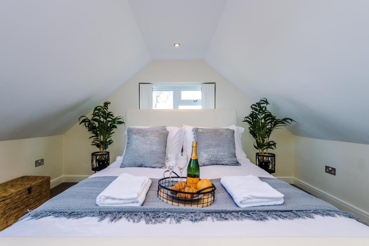 "Woodlands" By Greenstay Serviced Accommodation - Luxury 3 Bed Cottage In North Wales With Stunning Countryside Views & Parking - Close To Glan Clwyd Hospital - The Perfect Choice For Contractors, Business Travellers, Families And Groups Bodelwyddan Luaran gambar