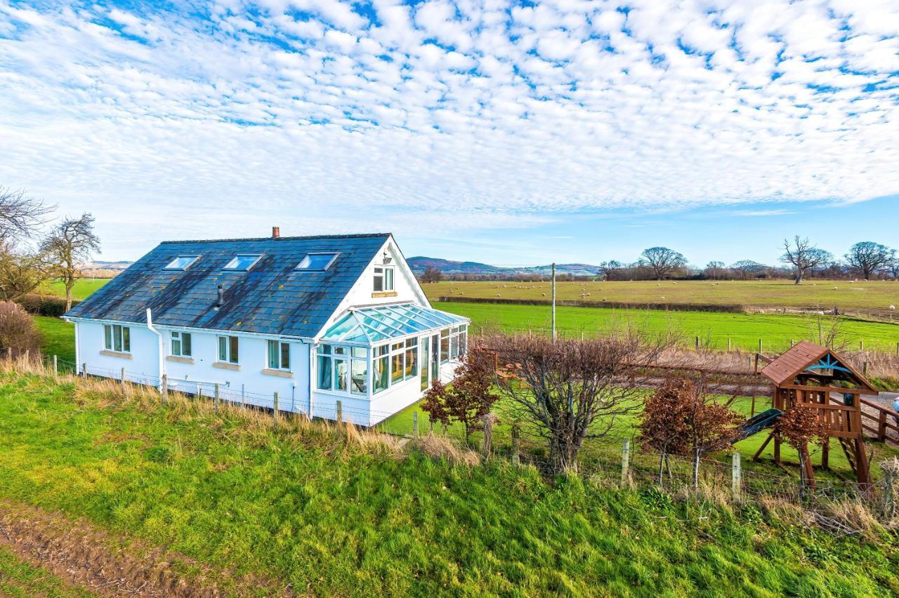 "Woodlands" By Greenstay Serviced Accommodation - Luxury 3 Bed Cottage In North Wales With Stunning Countryside Views & Parking - Close To Glan Clwyd Hospital - The Perfect Choice For Contractors, Business Travellers, Families And Groups Bodelwyddan Luaran gambar